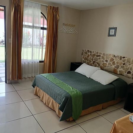 Hotel Cibeles Resort Heredia Buitenkant foto