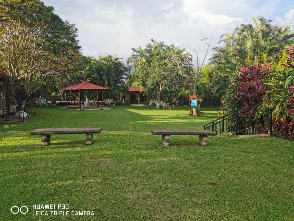 Hotel Cibeles Resort Heredia Buitenkant foto