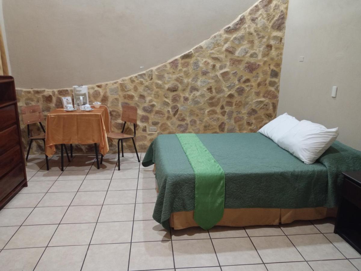 Hotel Cibeles Resort Heredia Buitenkant foto