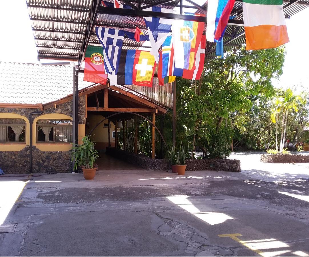 Hotel Cibeles Resort Heredia Buitenkant foto